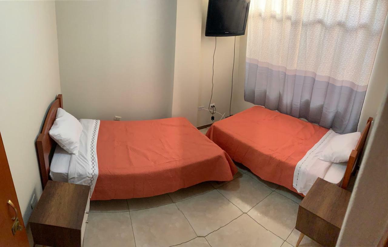 Chaglla Airport Bed & Breakfast Callao Exterior foto