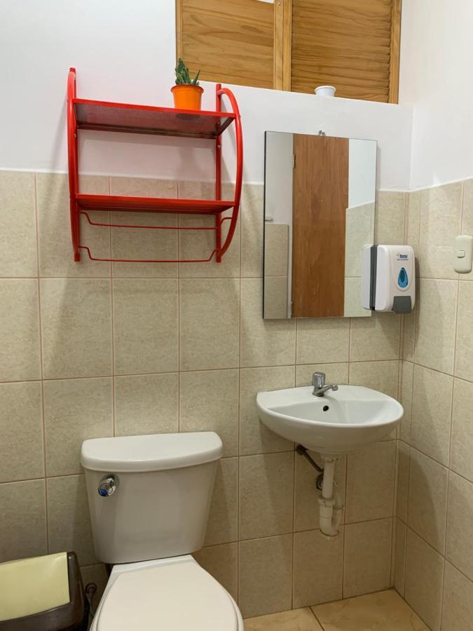 Chaglla Airport Bed & Breakfast Callao Exterior foto